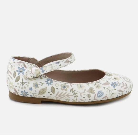 Toddler floral Mary janes new in box 29